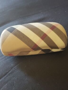 Burberry Plaid Eyeglass Case in Beige, Brown, Red